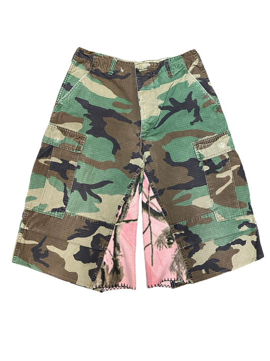 “P!NK CAMO” FLARE SHORTS